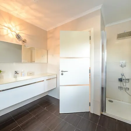 アパート Guestready - Charming Family Retreat With Pool *