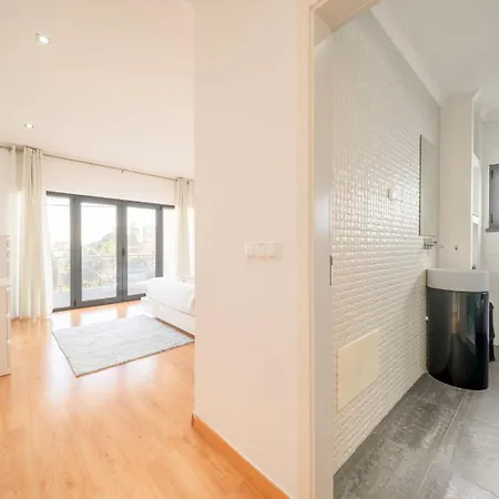 Guestready - Charming Family Retreat With Pool Lägenhet Almada